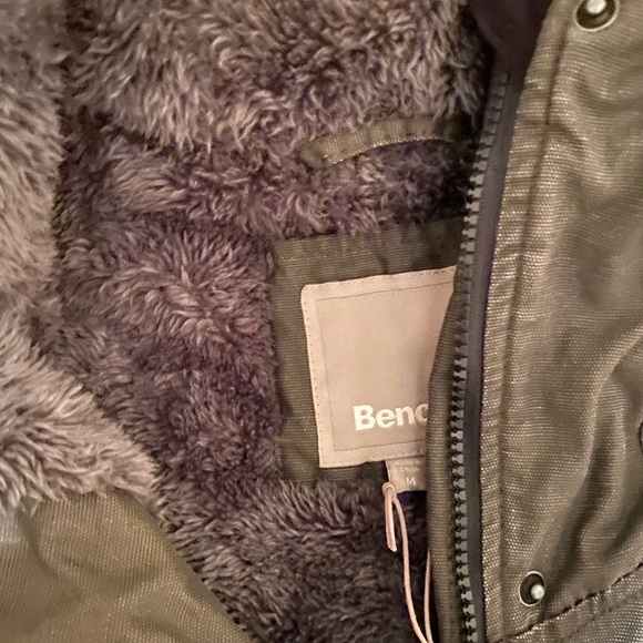 Bench jacket *NEW* - Picture 2 of 13